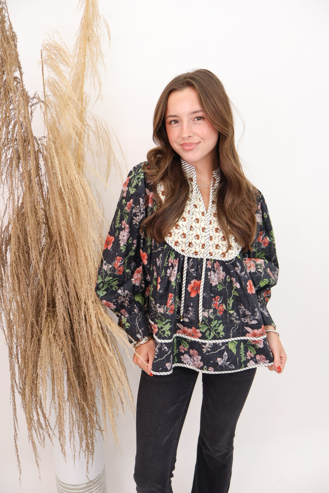Black Floral Contrast Collar Top