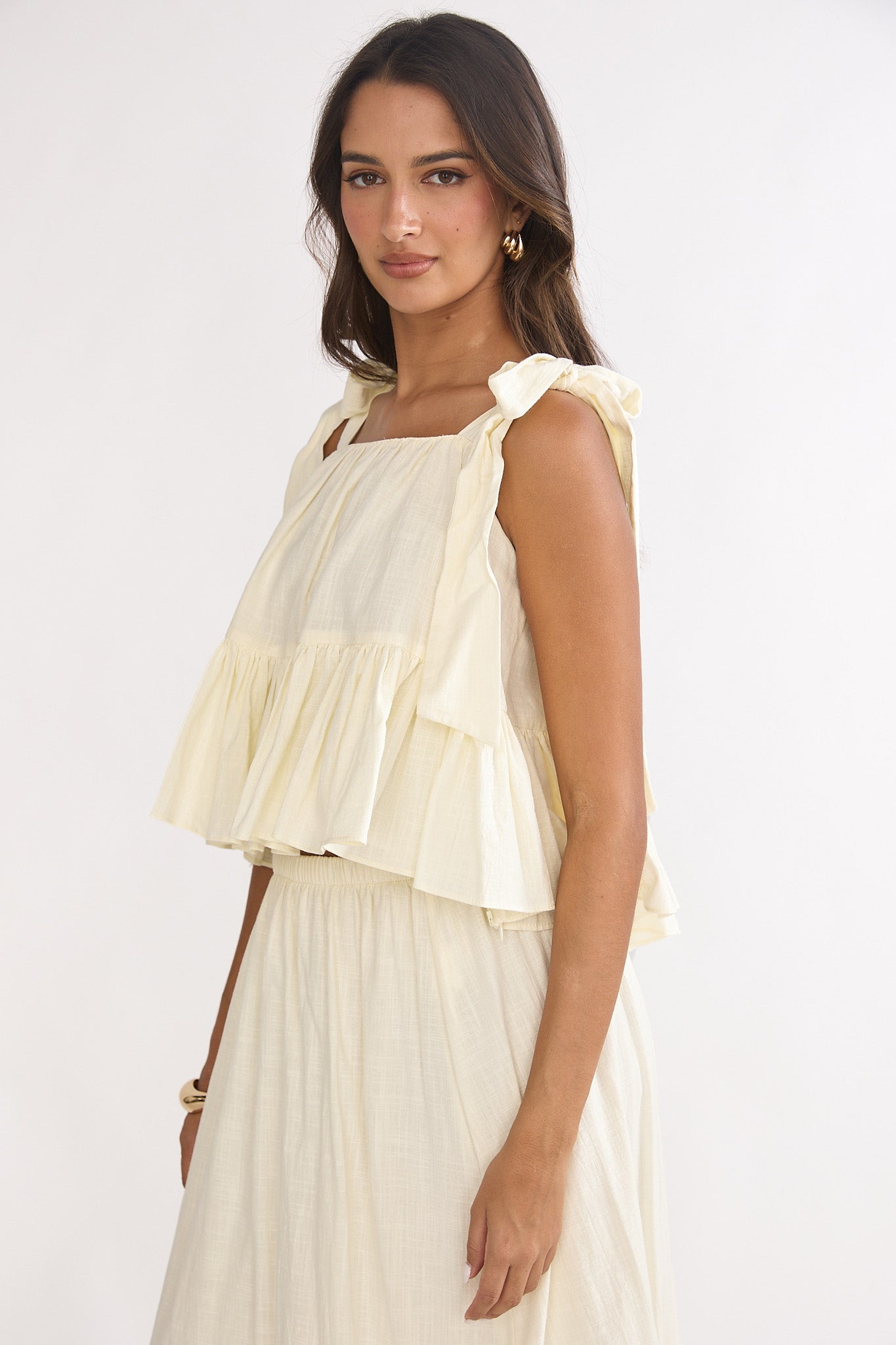 Alera Tied Shoulder Top Vanilla