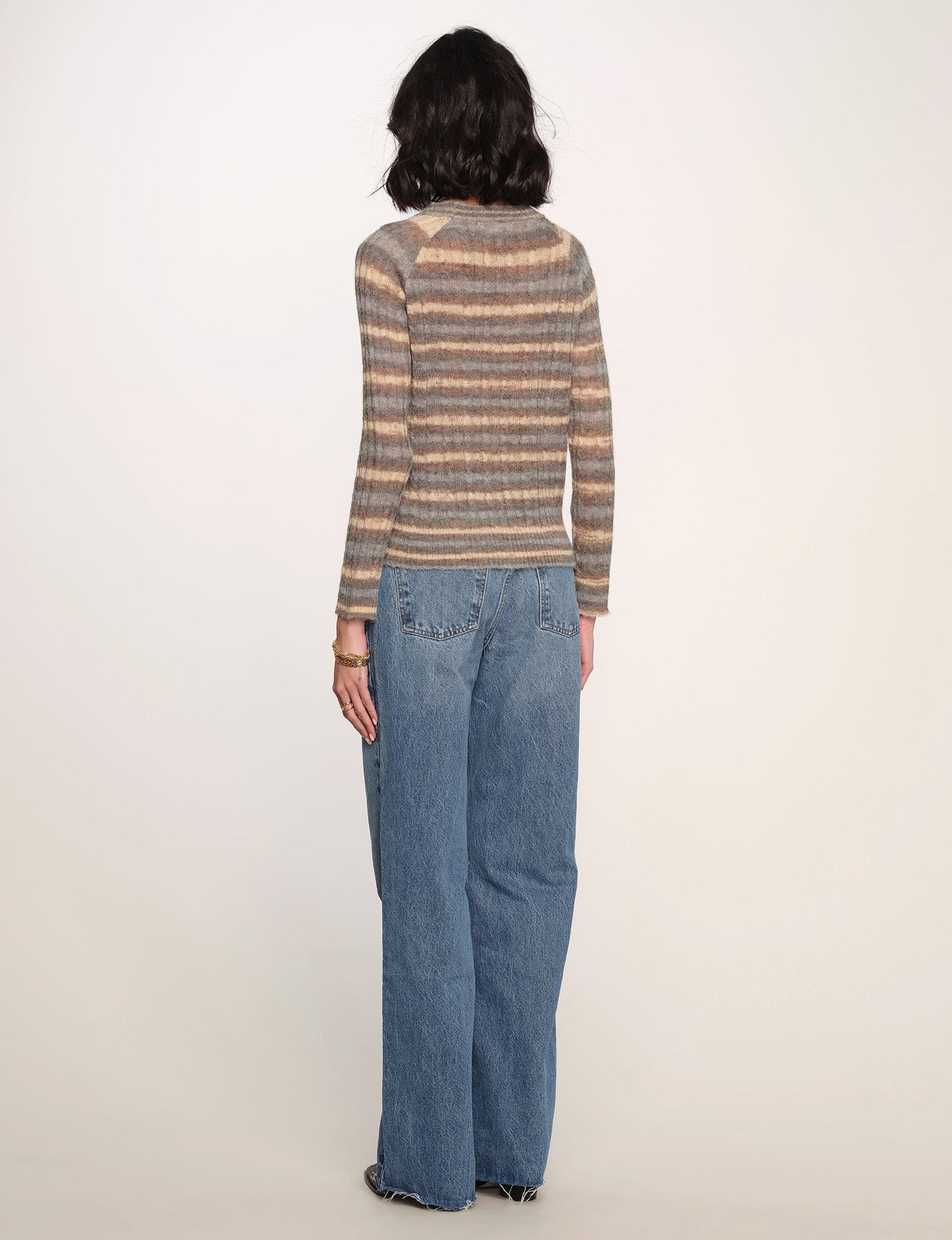 mira sweater