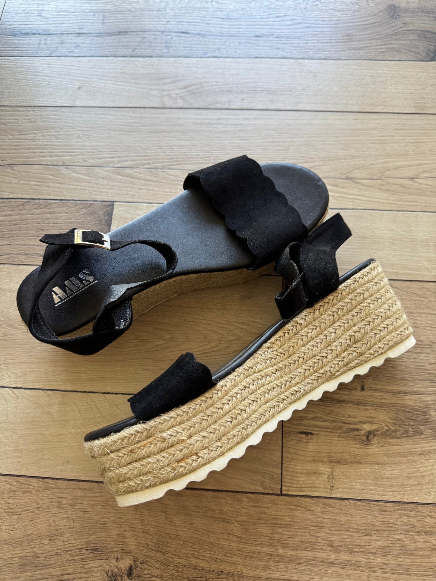 Scalloped Sandals FINAL SALE