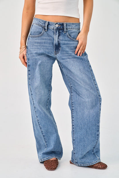 Atlas Jeans