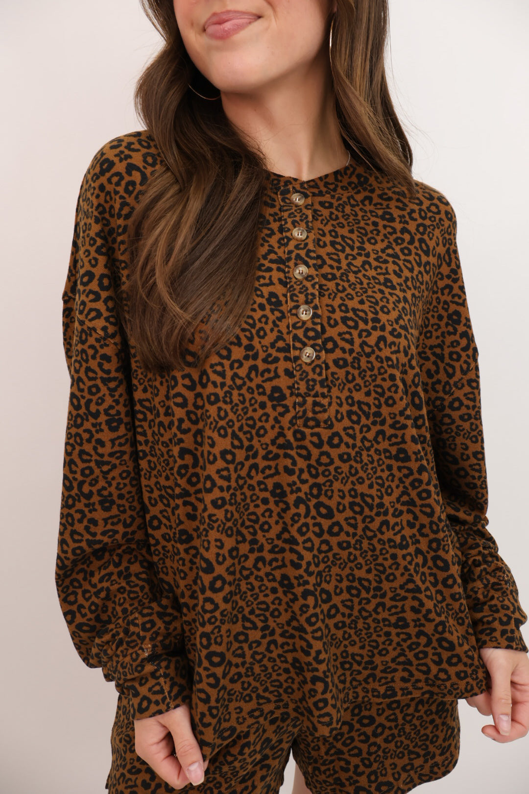 Soft Leopard Casual Shorts Set - Camel/Black