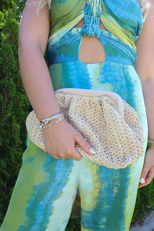 Straw bag with chain