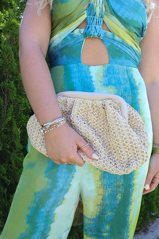 Straw bag with chain