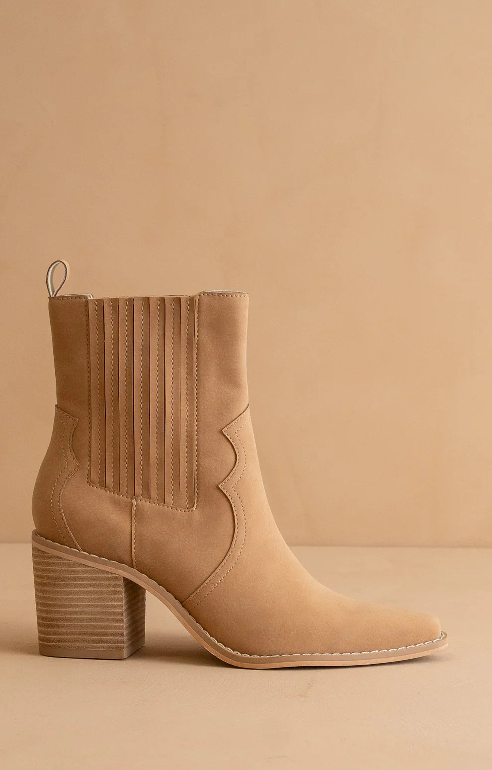 Perfectly Paneled Addison Western Boot