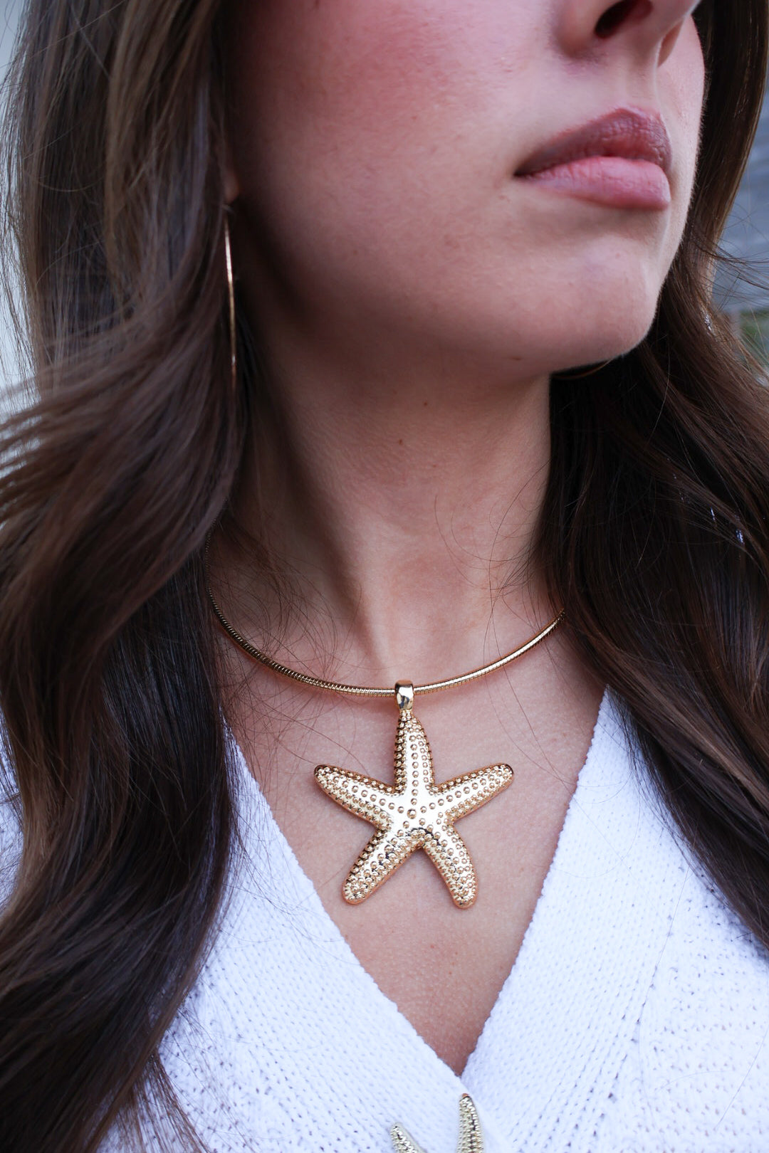Gold Starfish Choker Necklace
