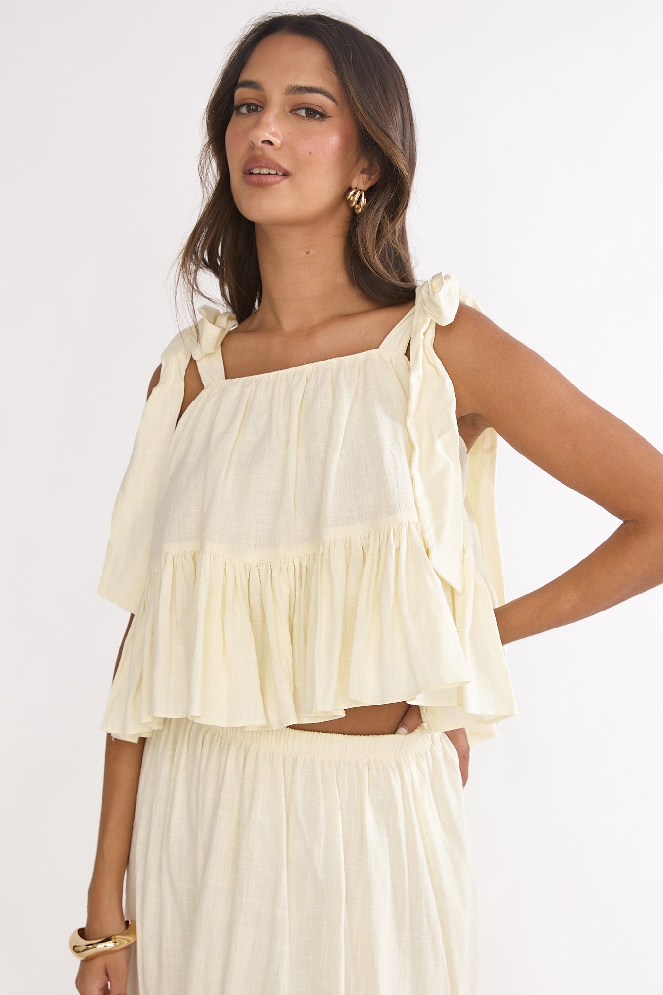 Alera Tied Shoulder Top Vanilla