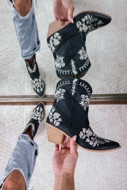 Round Up Embroidered Cowboy Booties (Black) FINAL SALE