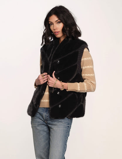 kori vest