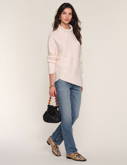 seira sweater