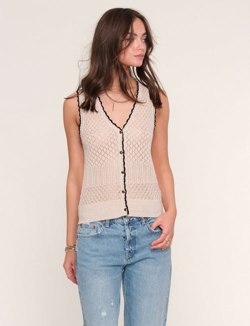 Lilla Vest