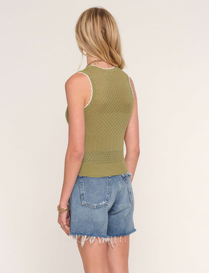 Lilla Vest