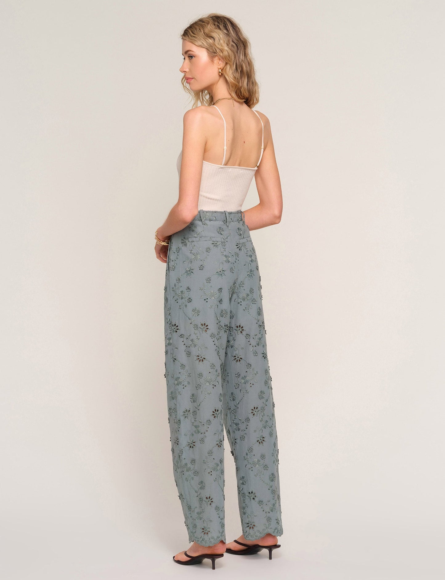 lili pant