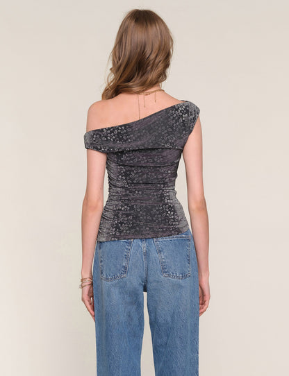 quinn top