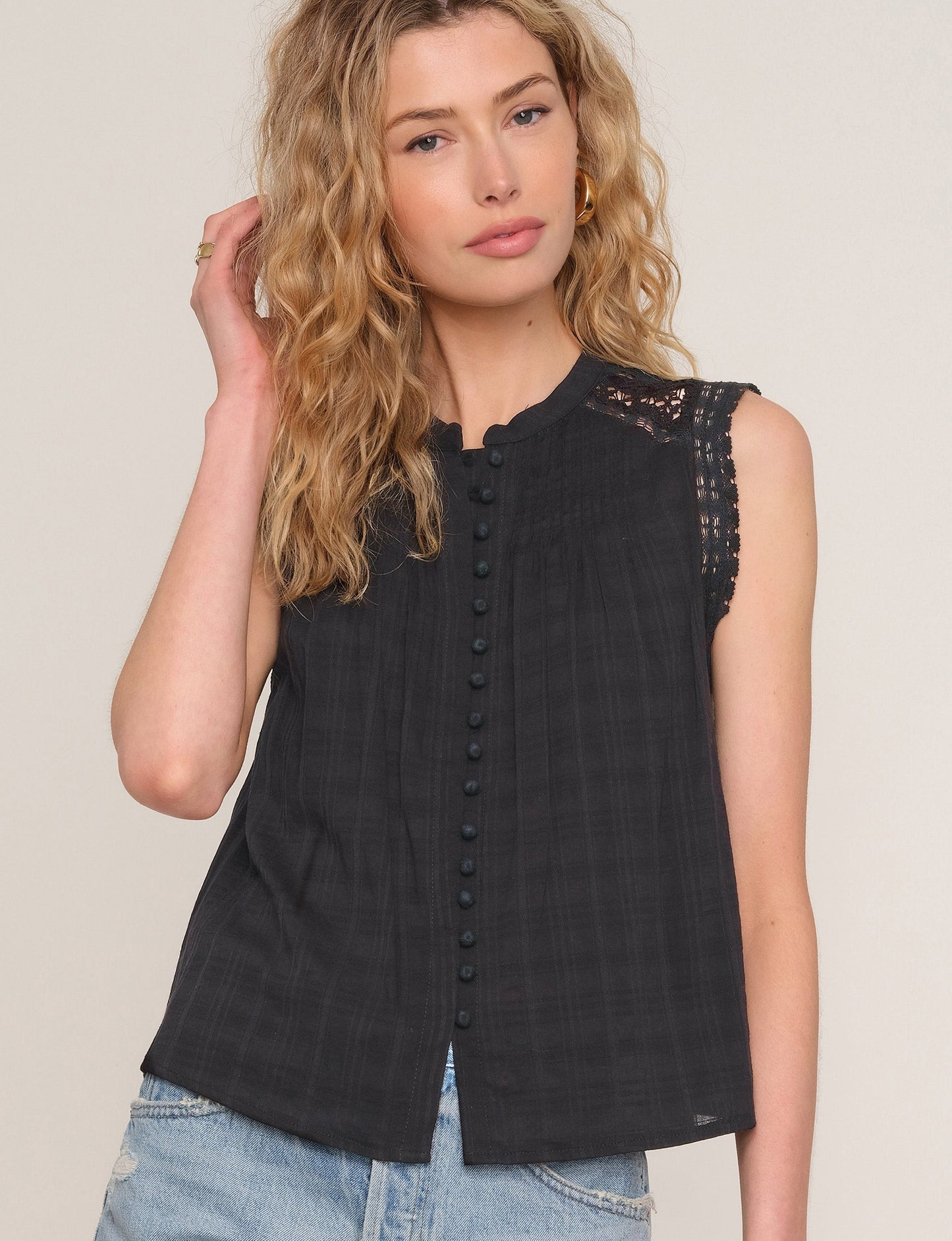sola top