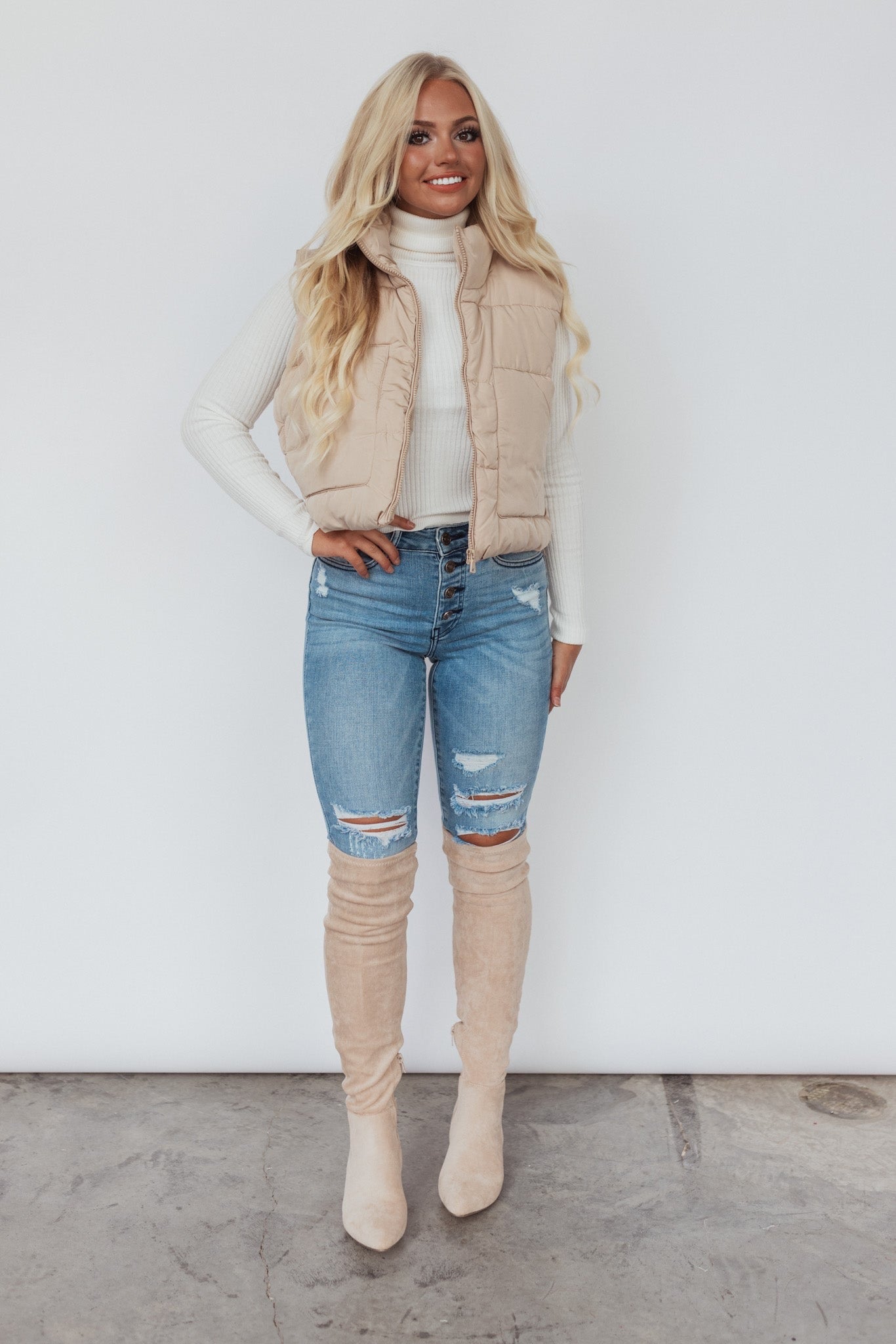 Essential Puffer Vest (Khaki)