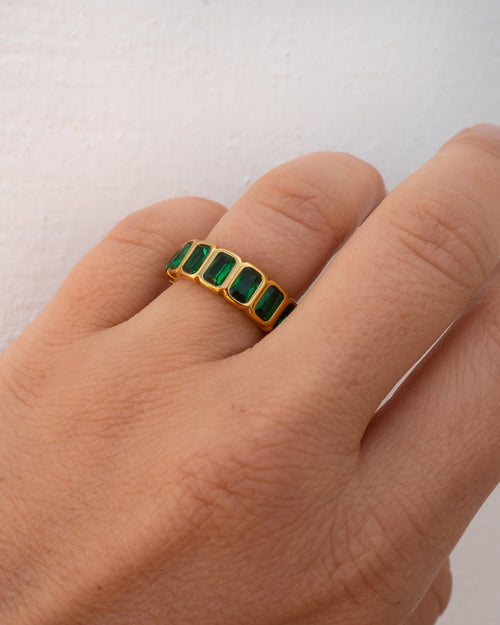Jocelyn Ring - Baguette