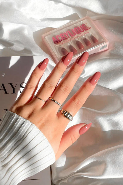 ACRYLIQUE Instacrylics Mulled Wine