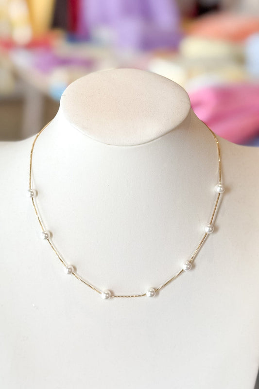 Thin Gold Chain Pearl Necklace