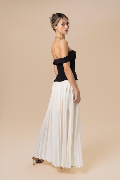 Vivienne Off-Shoulder Black & White Maxi Dress