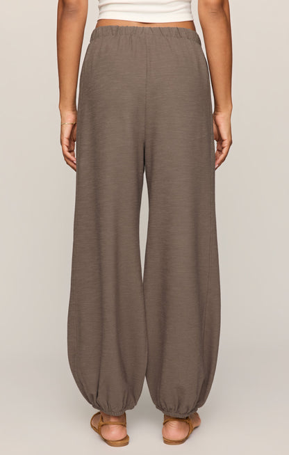 Deena Balloon Knit Jogger
