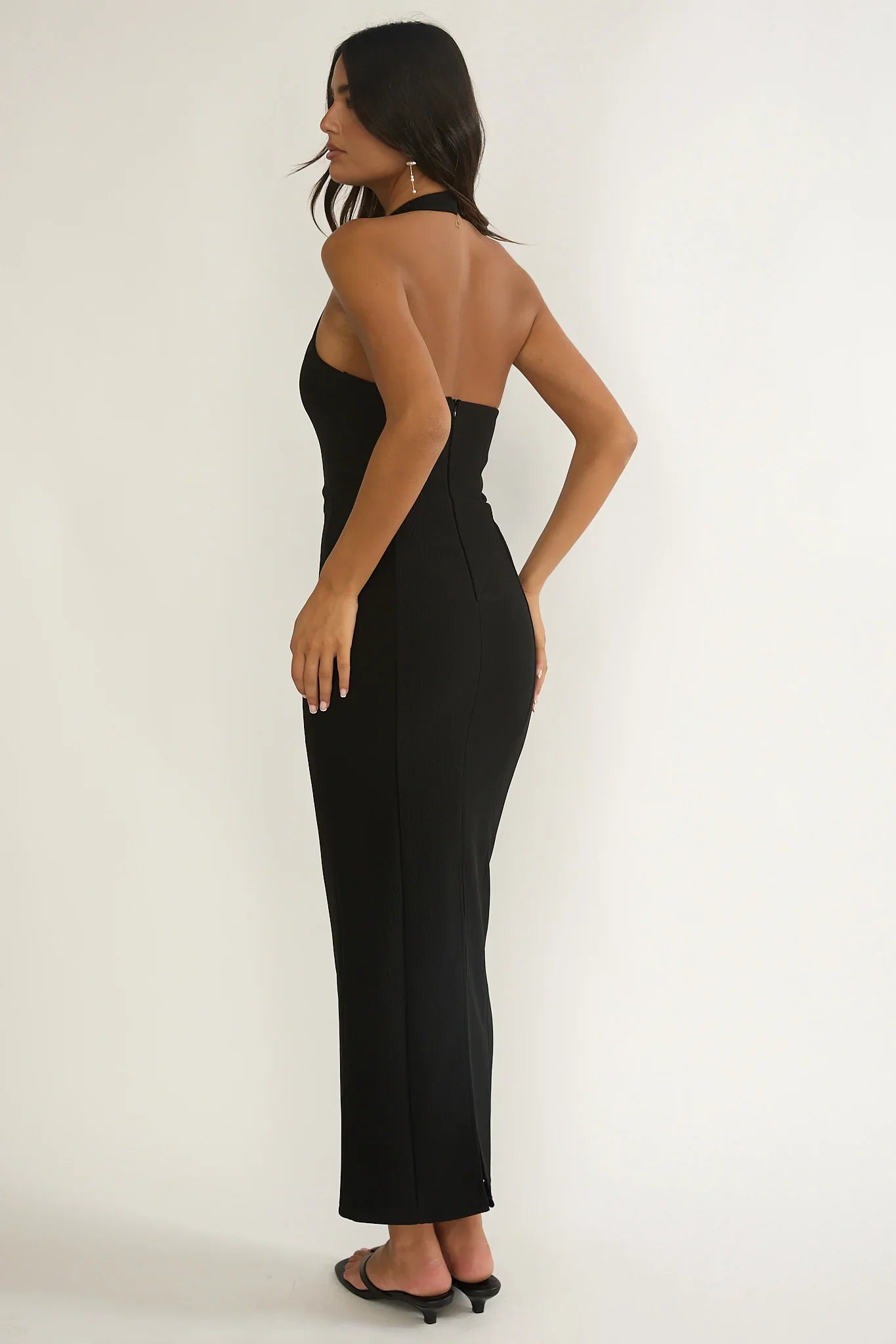 Shailyn Scoop Neck Halter Maxi Dress Black