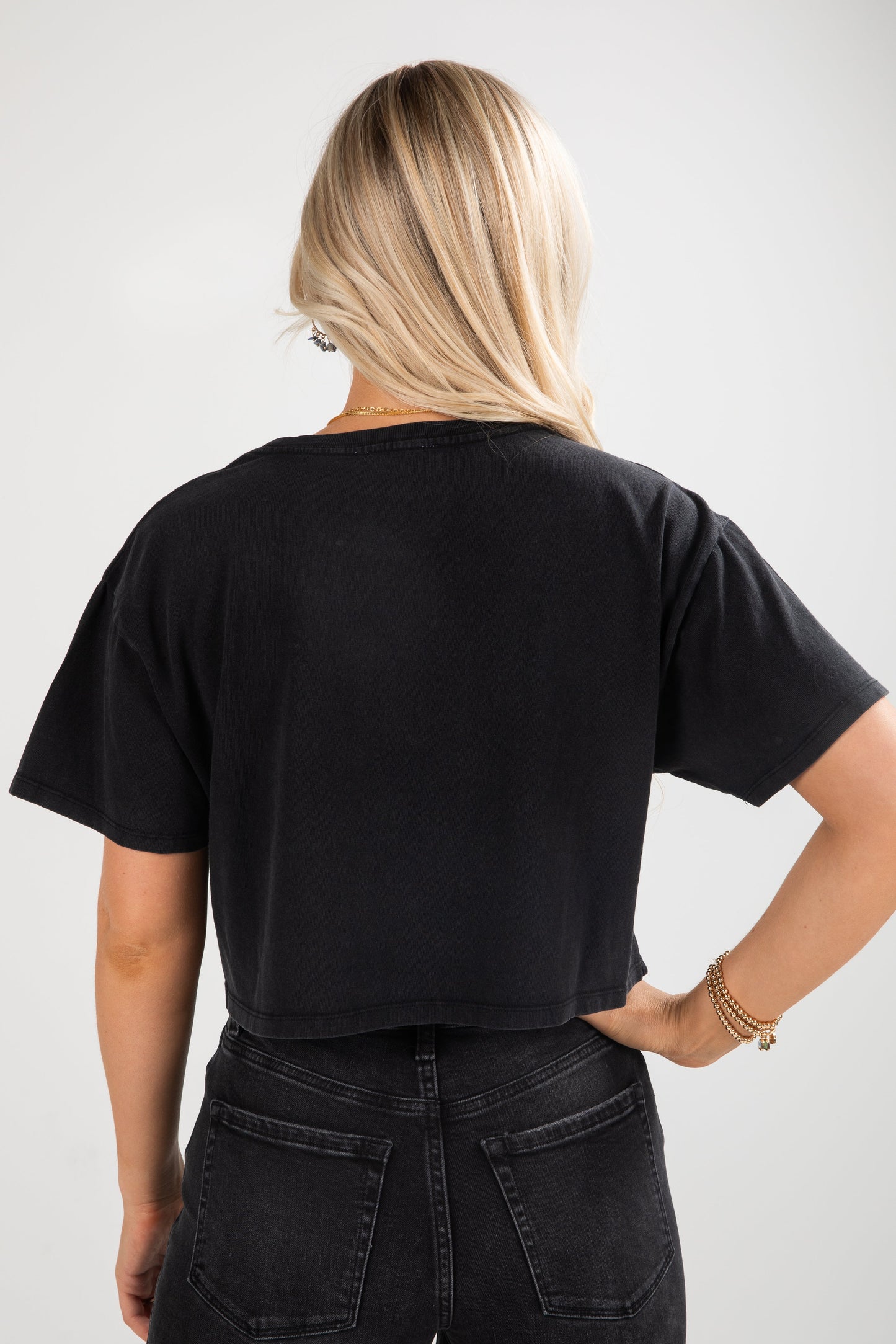 Black Glory Glory Script Cropped Tee